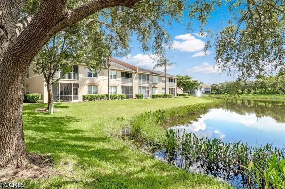 Vista View Way #303B Fort Myers, FL 33919