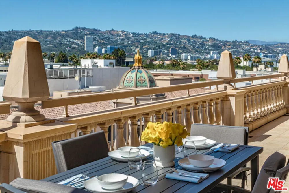 225 Canon Drive #7C Beverly Hills, CA 90210