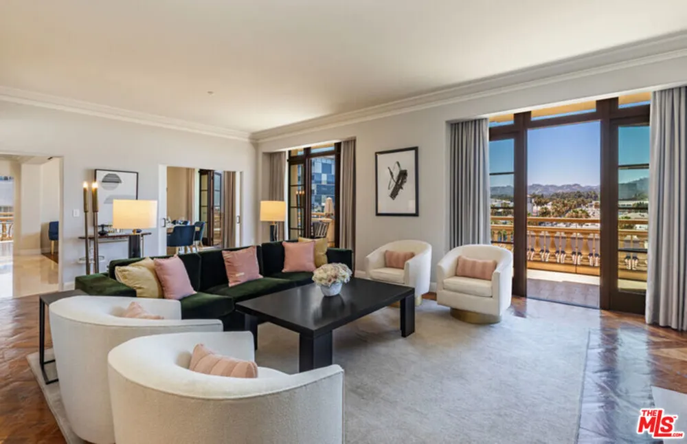 225 Canon Drive #7C Beverly Hills, CA 90210