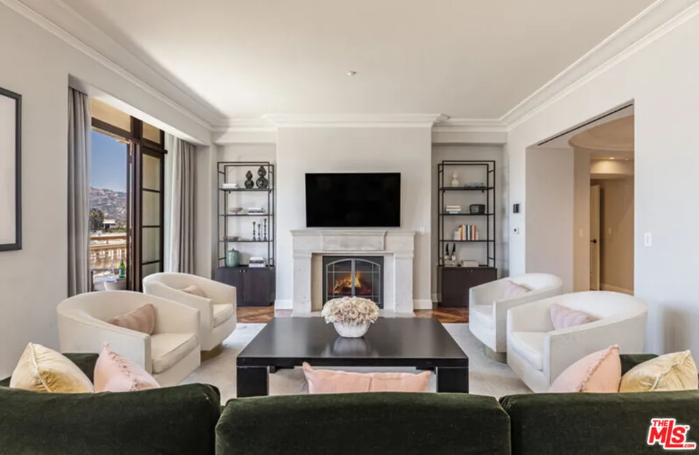 225 Canon Drive #7C Beverly Hills, CA 90210