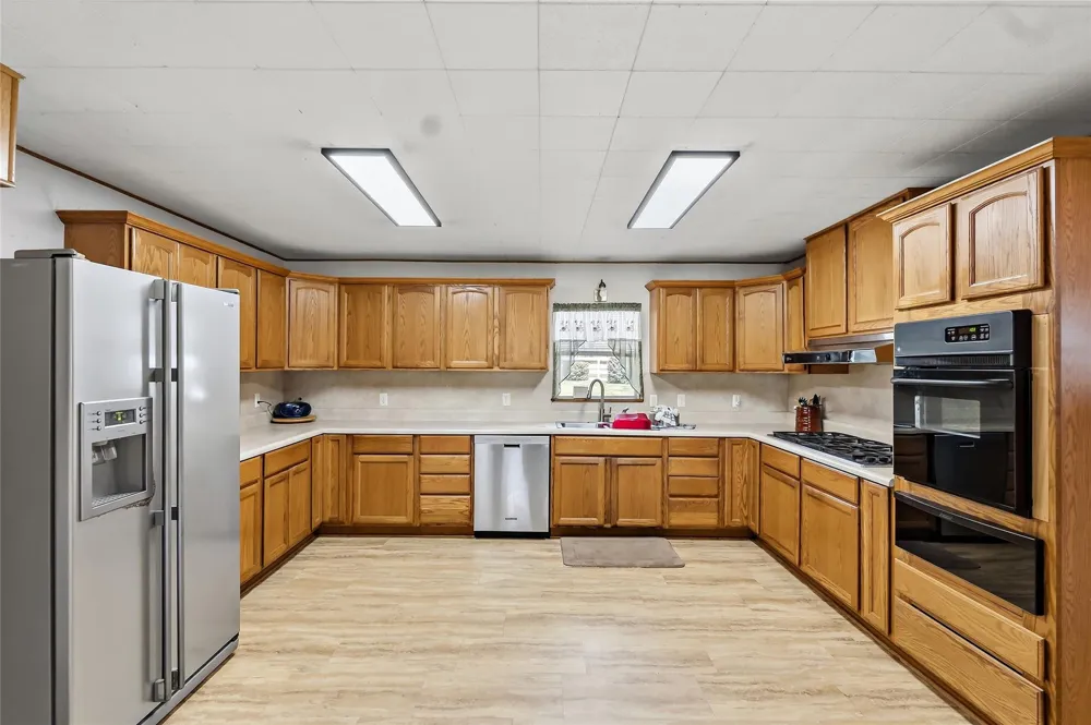 10084 Fm 831 Buffalo, TX 75831