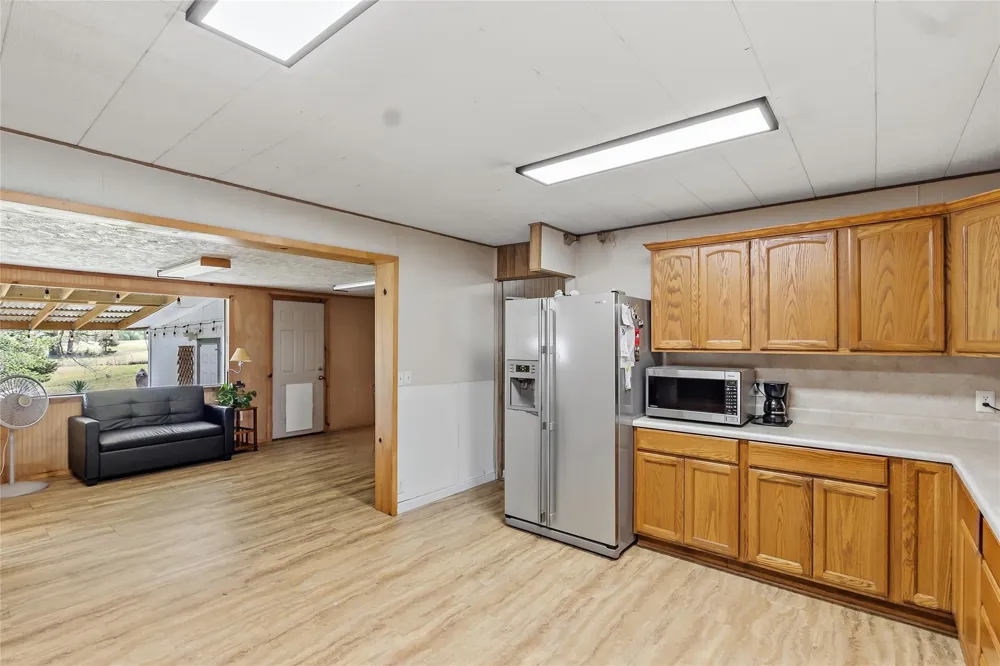 10084 Fm 831 Buffalo, TX 75831