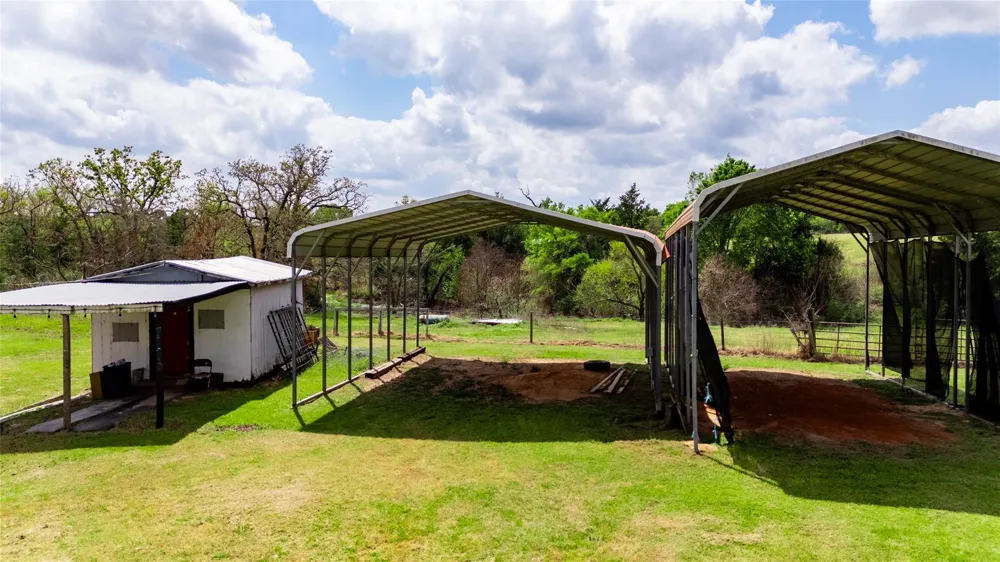 10084 Fm 831 Buffalo, TX 75831