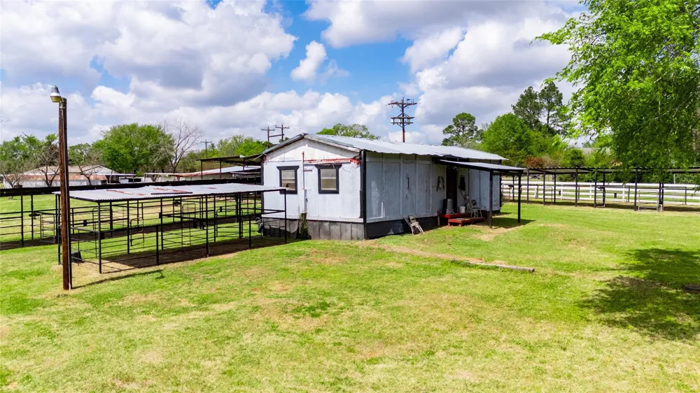 10084 Fm 831 Buffalo, TX 75831