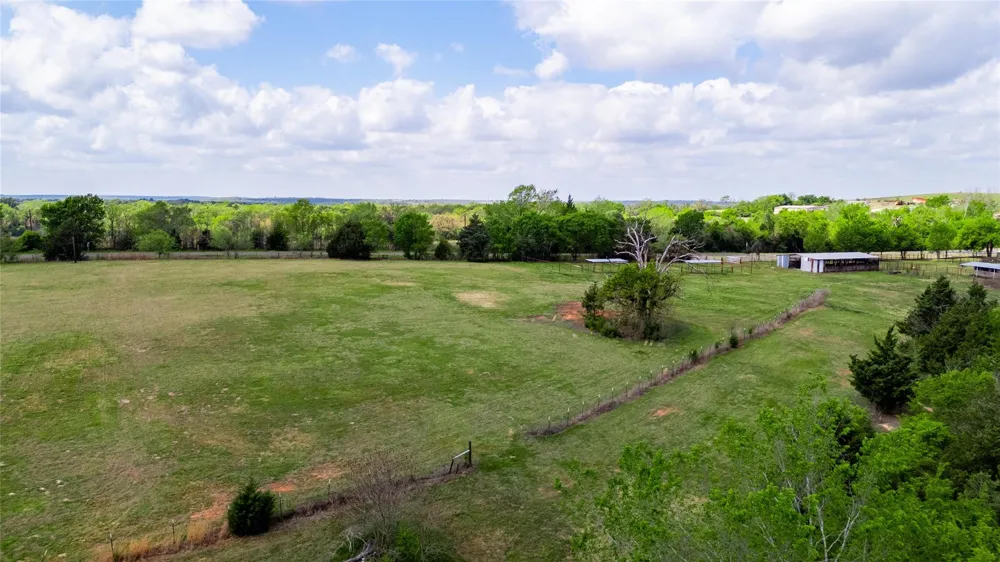 10084 Fm 831 Buffalo, TX 75831