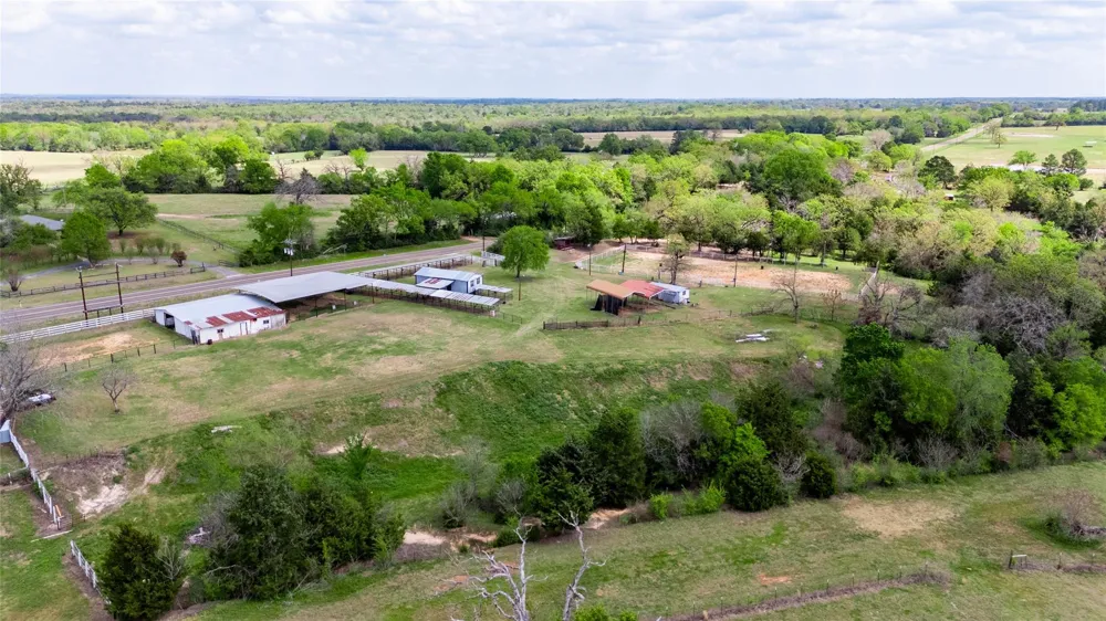 10084 Fm 831 Buffalo, TX 75831