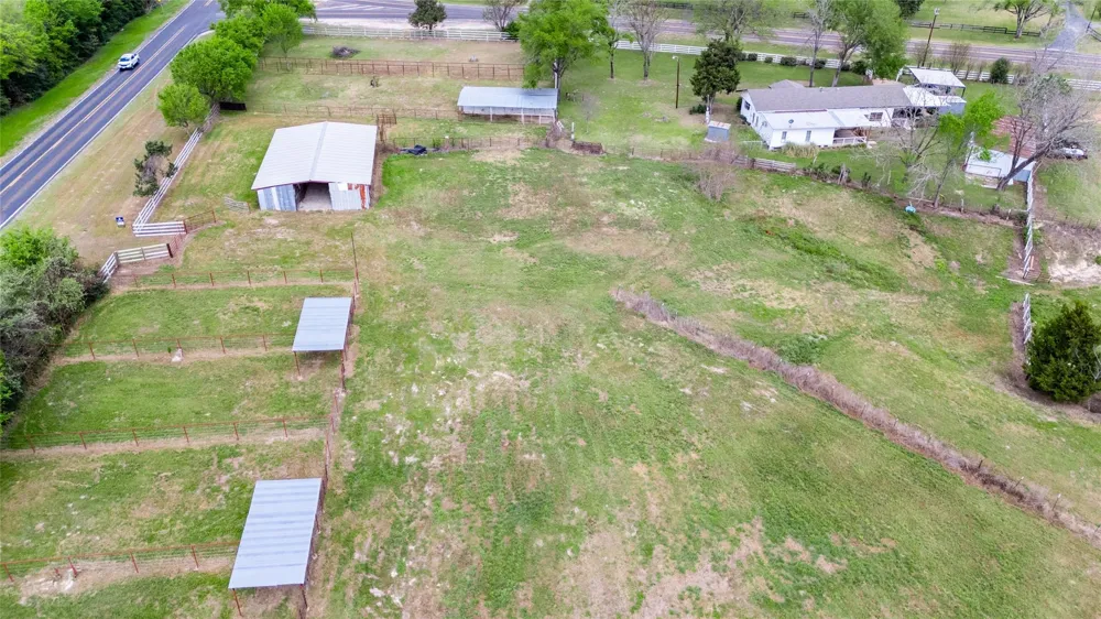 10084 Fm 831 Buffalo, TX 75831