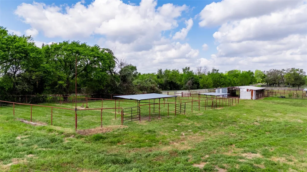 10084 Fm 831 Buffalo, TX 75831