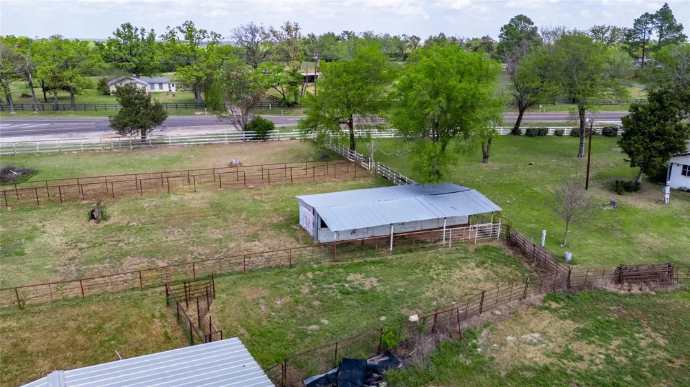 10084 Fm 831 Buffalo, TX 75831