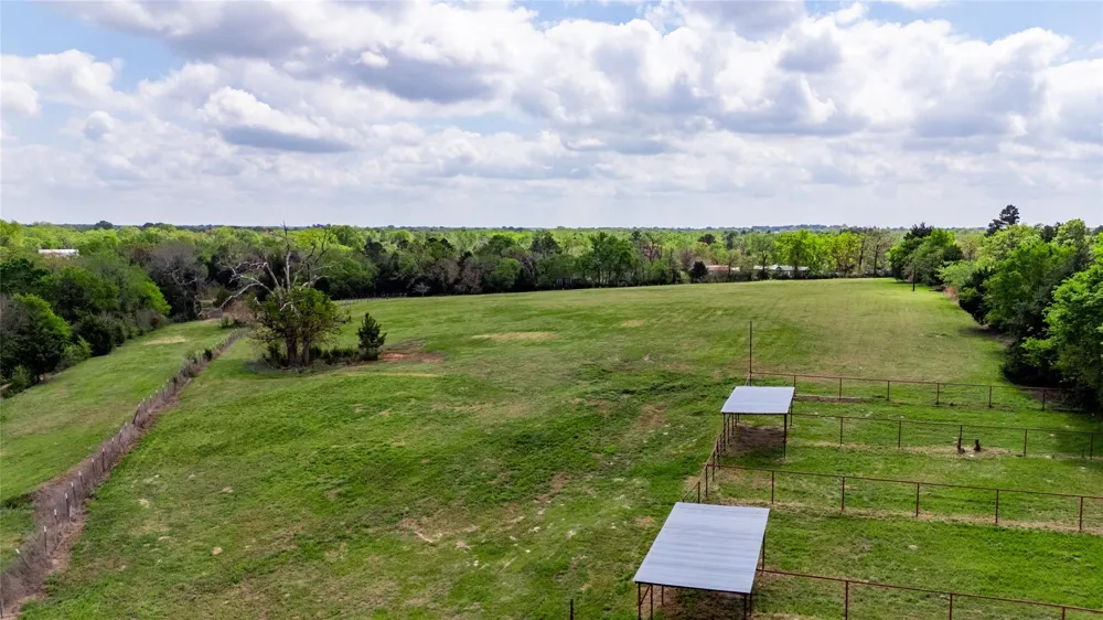 10084 Fm 831 Buffalo, TX 75831