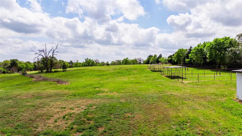 10084 Fm 831 Buffalo, TX 75831