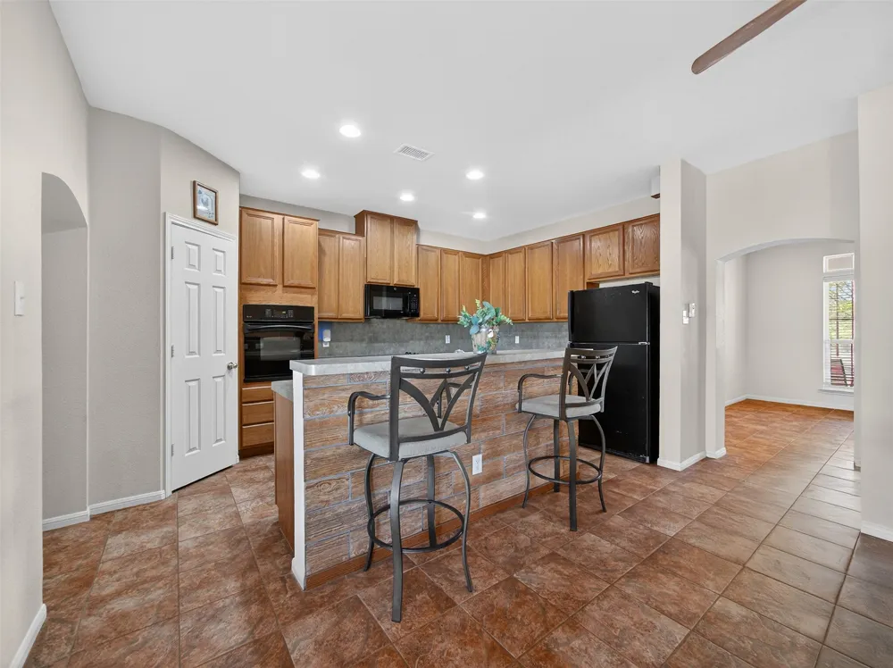 1281 Private Road 7037 Lexington, TX 78947