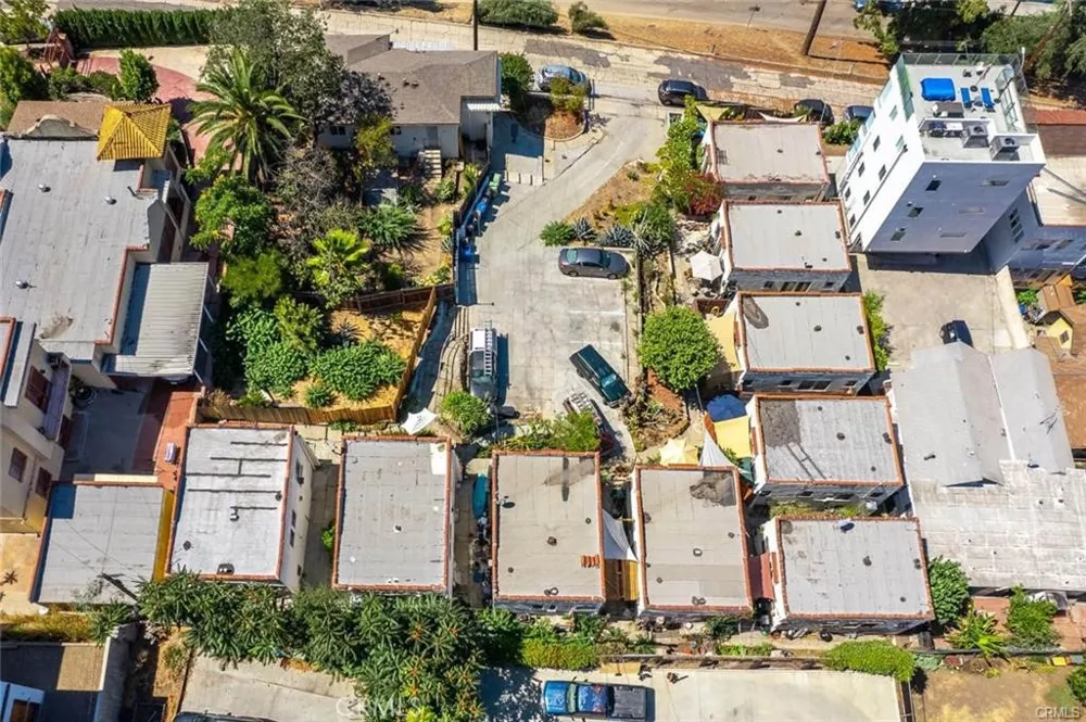 1303 Lilac Terrace Los Angeles, CA 90026