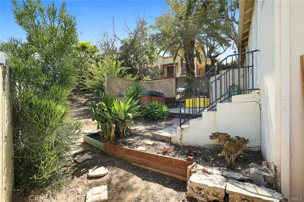 1303 Lilac Terrace Los Angeles, CA 90026