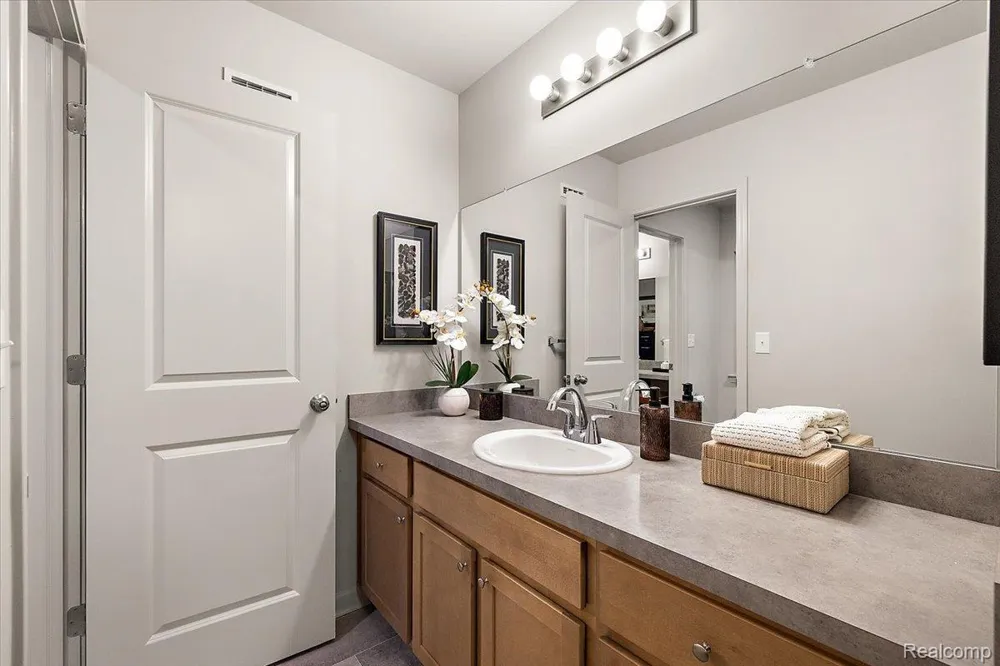 20498 Van Antwerp Street #23 Harper Woods City, MI 48225