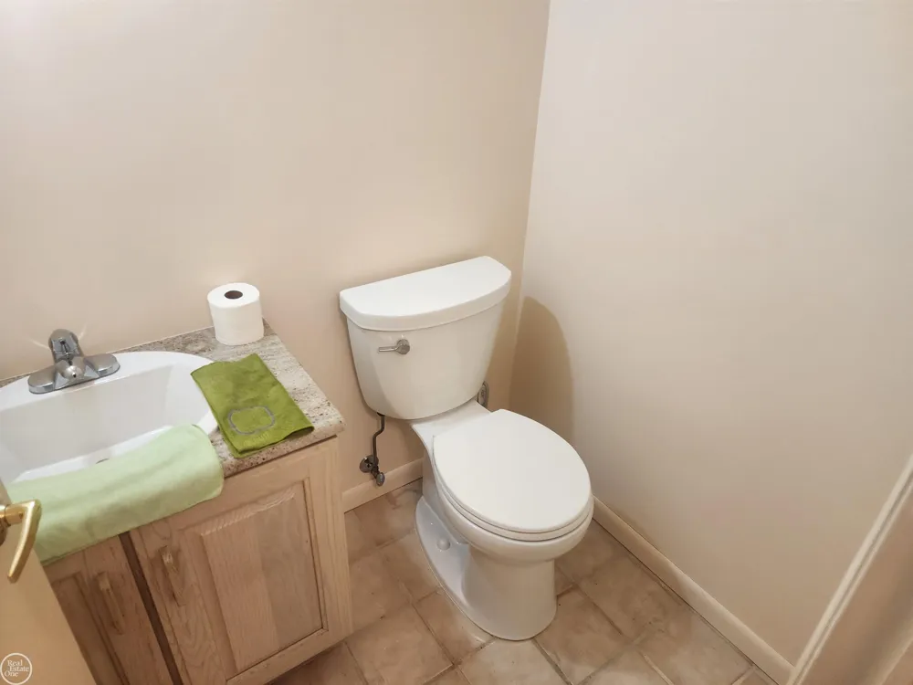 3515 Strawberry Lane Port Huron City, MI 48060
