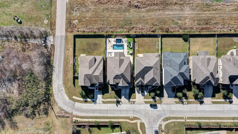 4330 Basin Park Drive Manvel, TX 77578