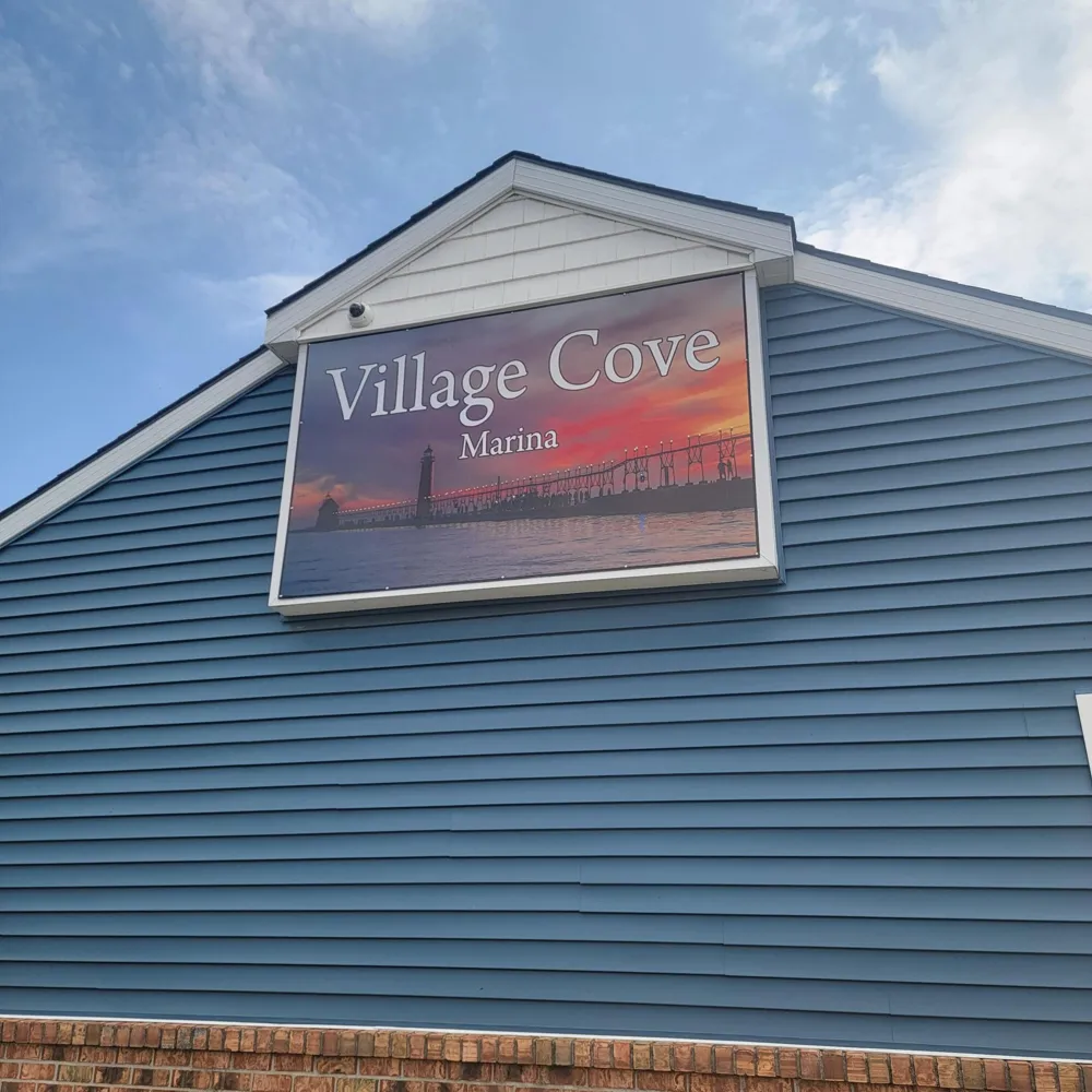 910 W Savidge Street #40 Spring Lake, MI 49456
