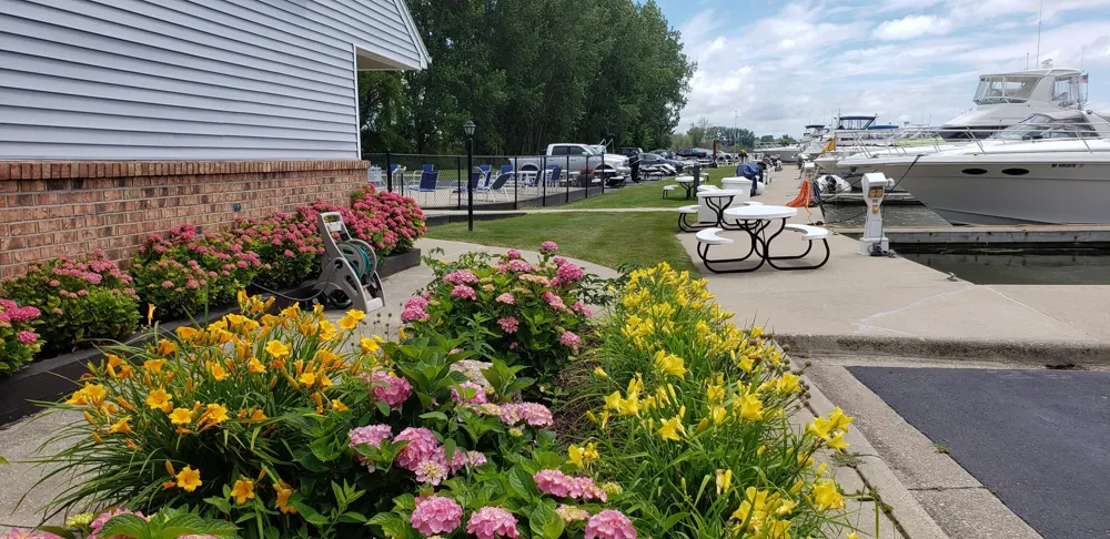 910 W Savidge Street #40 Spring Lake, MI 49456