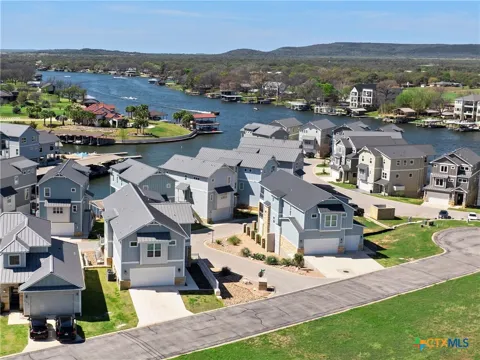 200 Archview Lane