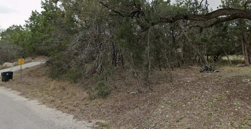 2 Green Glade Court Wimberley, TX 78676
