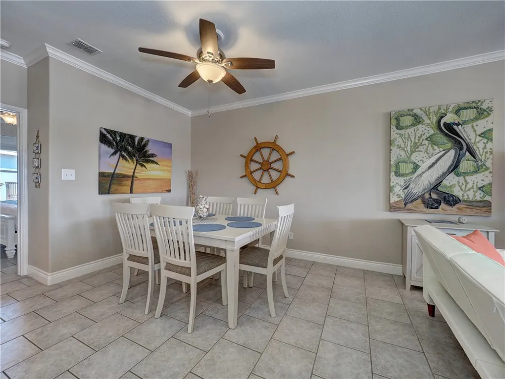 1833 S 11th Street #F2 Port Aransas, TX 78373