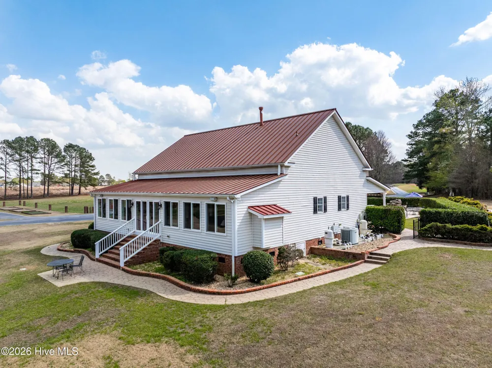 2200 Guy Road Clayton, NC 27520