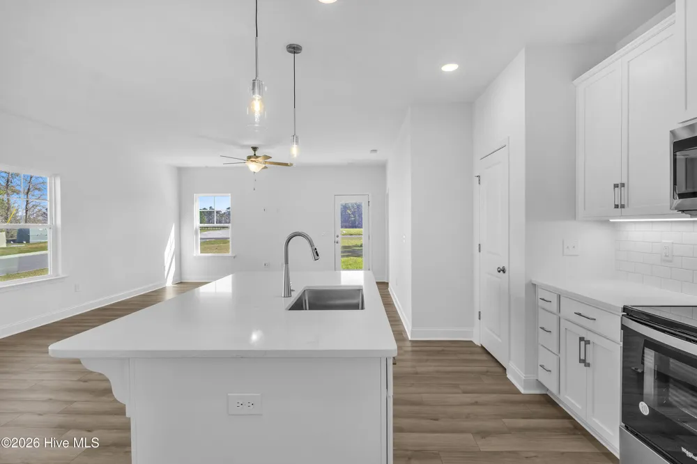 830 Red Sky Drive NE Winnabow, NC 28479