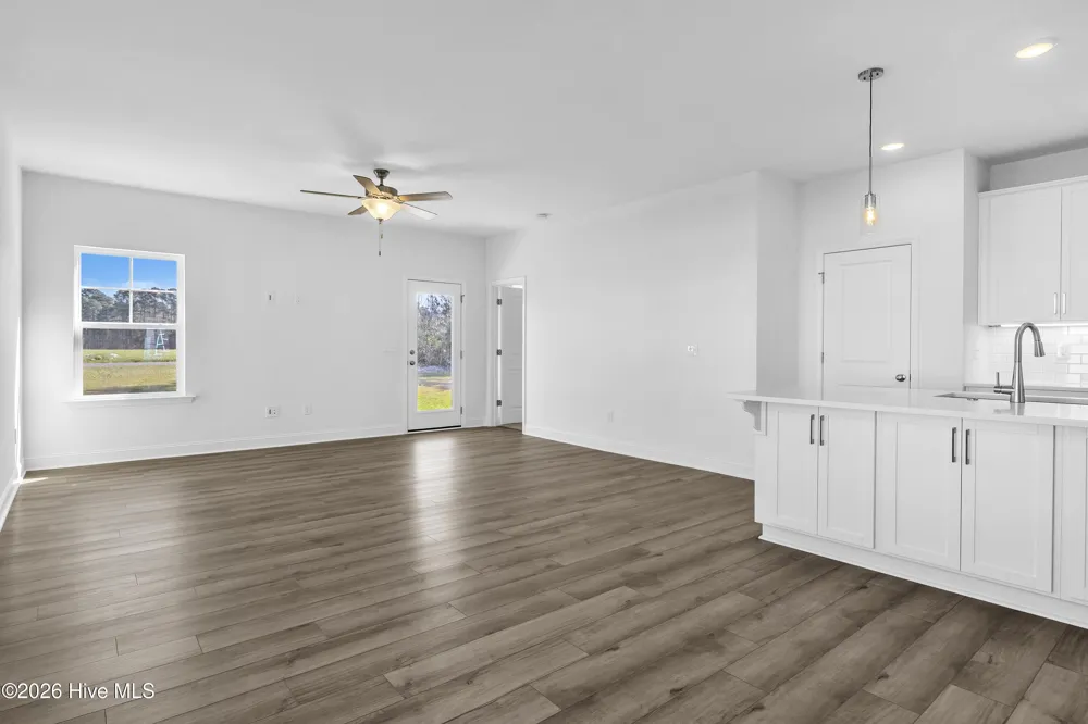 830 Red Sky Drive NE Winnabow, NC 28479