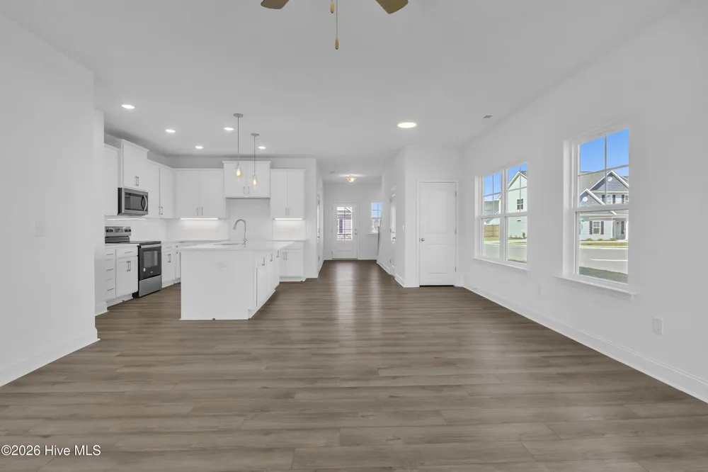 830 Red Sky Drive NE Winnabow, NC 28479