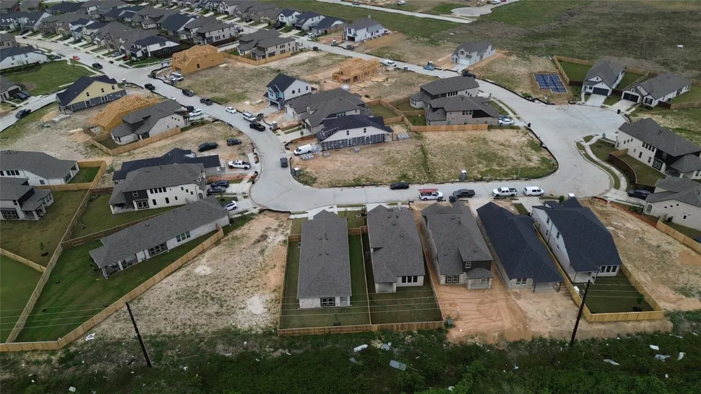 10318 County Road 67 Manvel, TX 77578