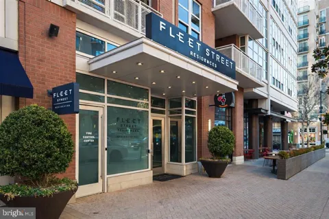 157 FLEET STREET #1011