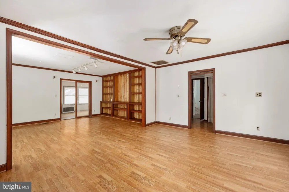 1881 FAIRPORT RD Reedville, VA 22539