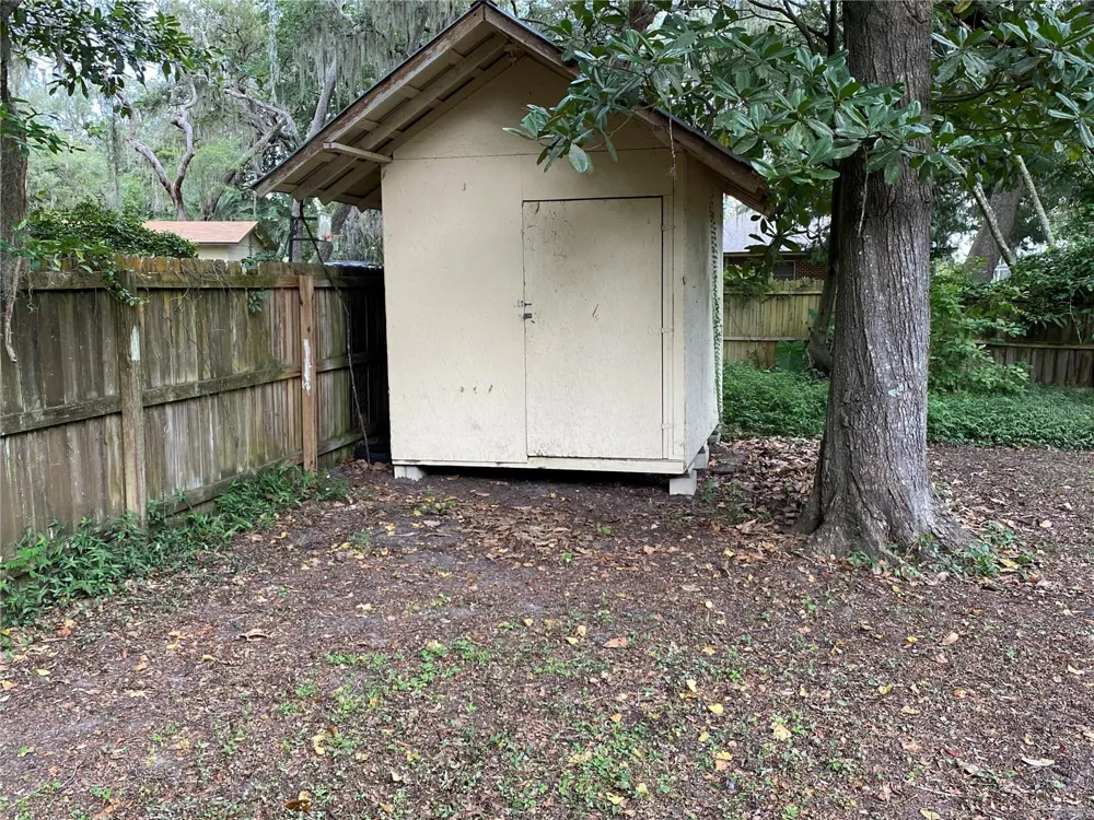 6898 CR 214 Melrose, FL 32666