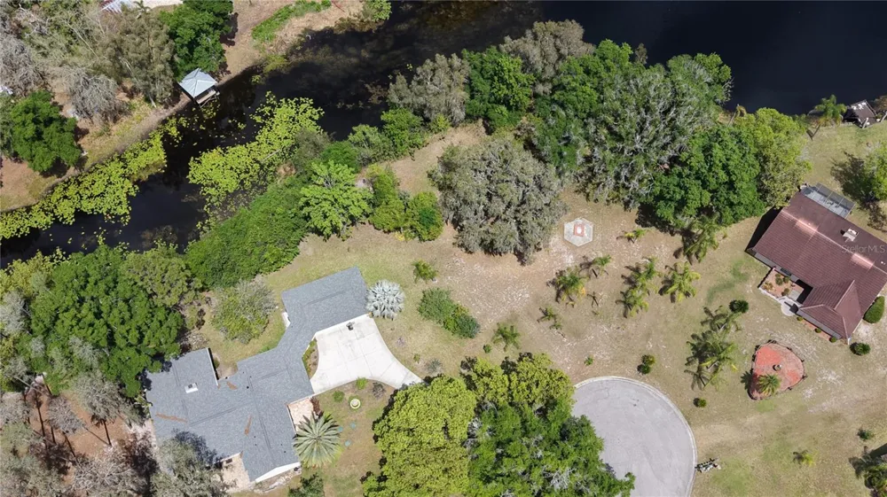 10502 HINDS PLACE Odessa, FL 33556