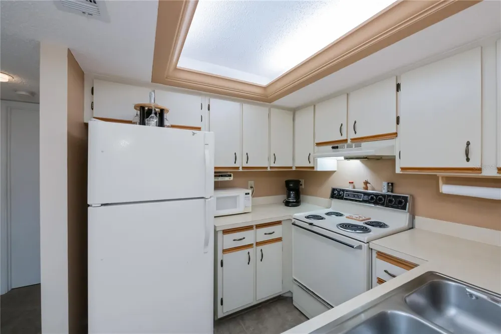 19505 QUESADA AVENUE #O207 Port Charlotte, FL 33948