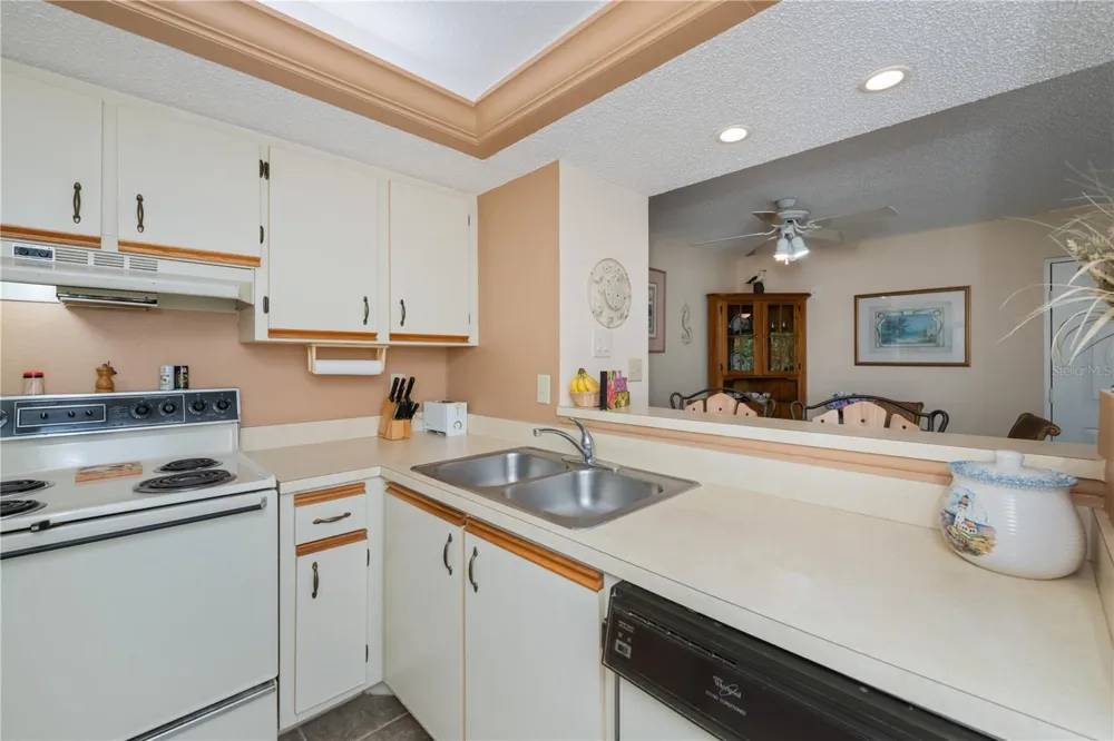 19505 QUESADA AVENUE #O207 Port Charlotte, FL 33948