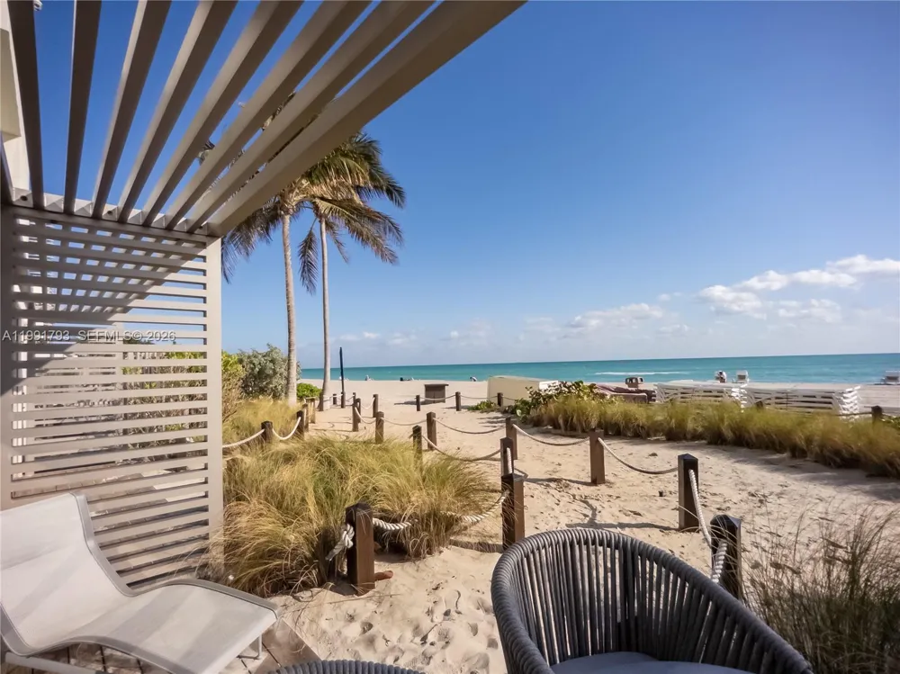 18975 Collins Ave #905 Sunny Isles Beach, FL 33160