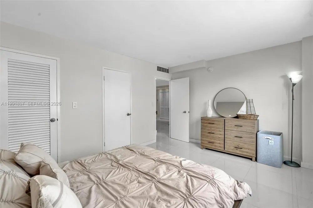 9195 Collins Ave #303 Surfside, FL 33154