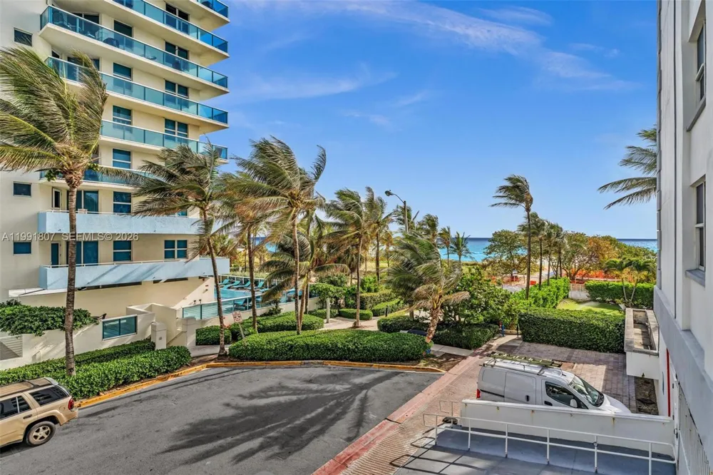 9195 Collins Ave #303 Surfside, FL 33154