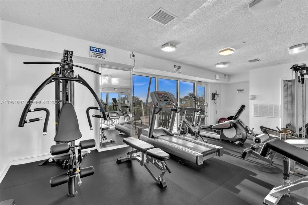 9195 Collins Ave #303 Surfside, FL 33154