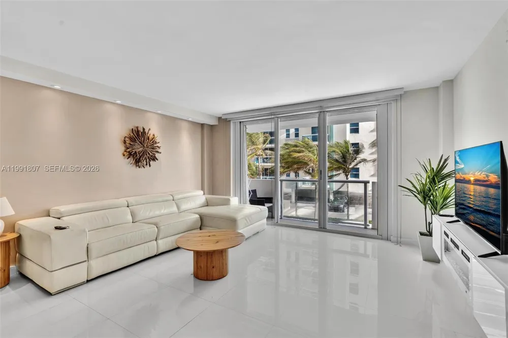 9195 Collins Ave #303 Surfside, FL 33154