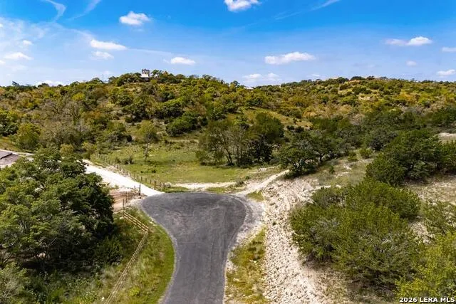 130 Dripping Springs Comfort, TX 78013