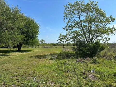 302 Bahama Lane