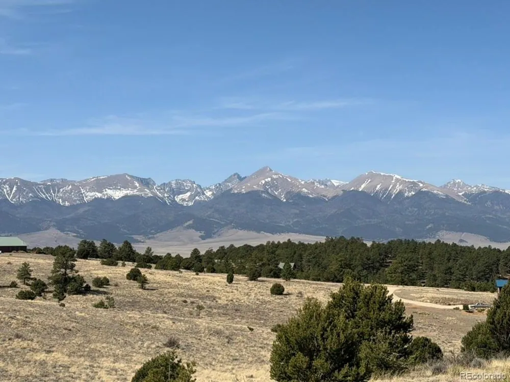 228 Navajo Path Westcliffe, CO 81252