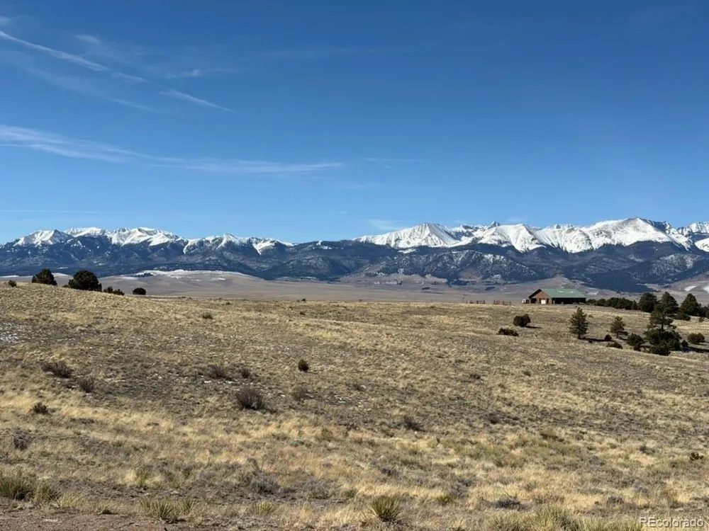 228 Navajo Path Westcliffe, CO 81252