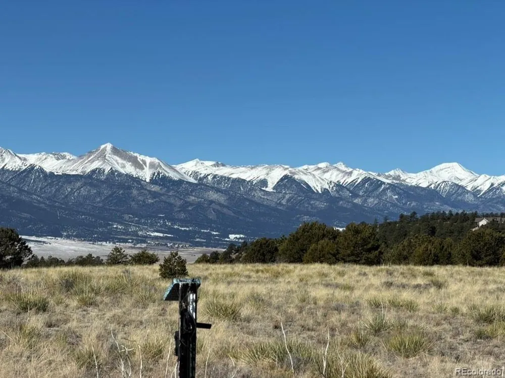 228 Navajo Path Westcliffe, CO 81252