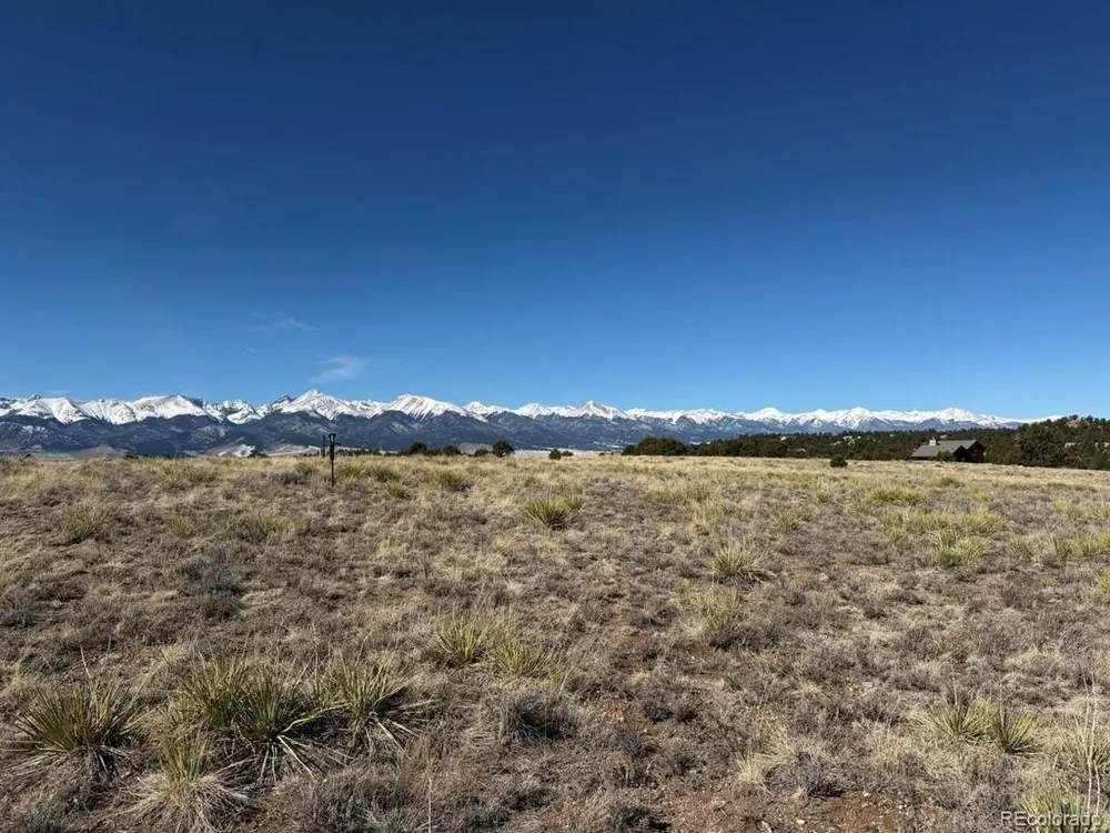 228 Navajo Path Westcliffe, CO 81252