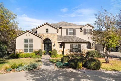 1200 Lions Lair