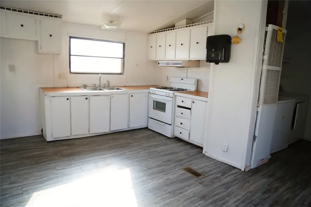 6409 County Road 1630 Shallowater, TX 79363